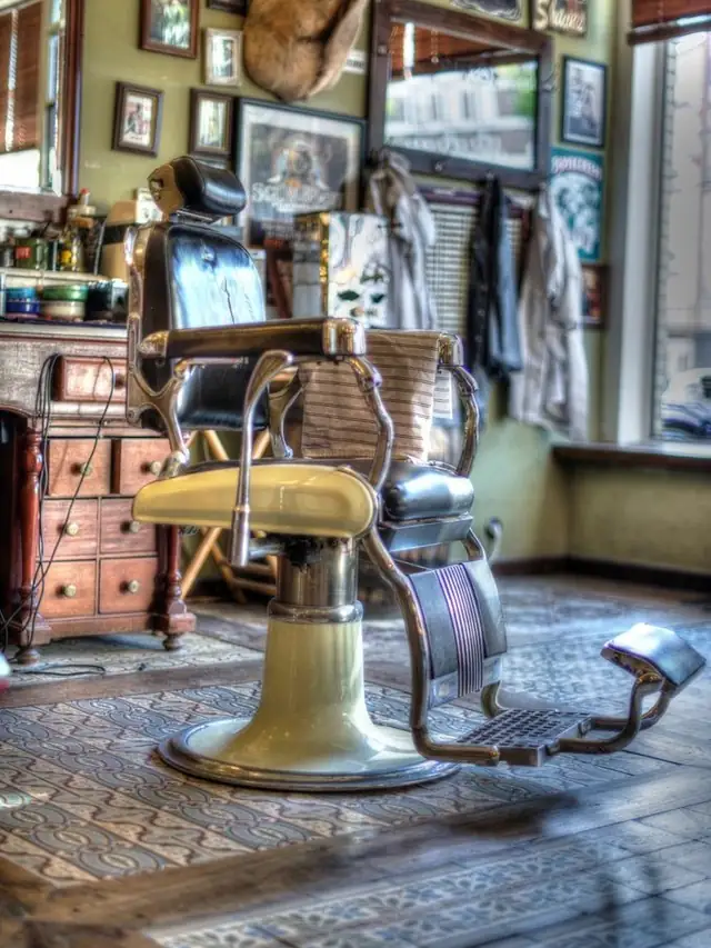 Classic barber chair